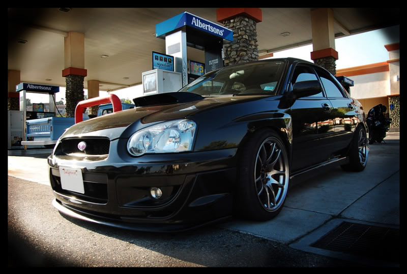 2004 Mitsubishi Lancer Evolution photo