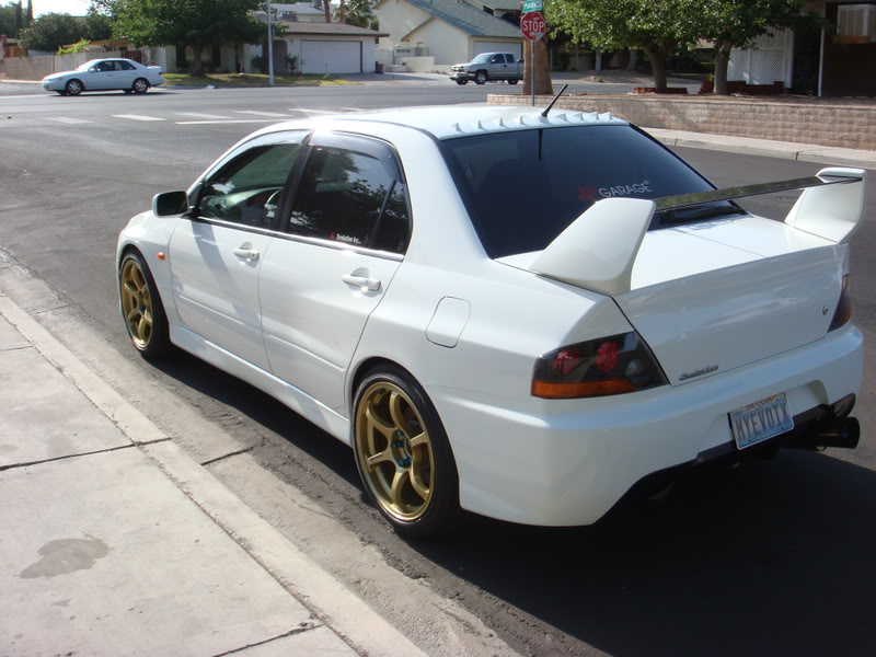 2008 Mitsubishi Lancer Evolution photo