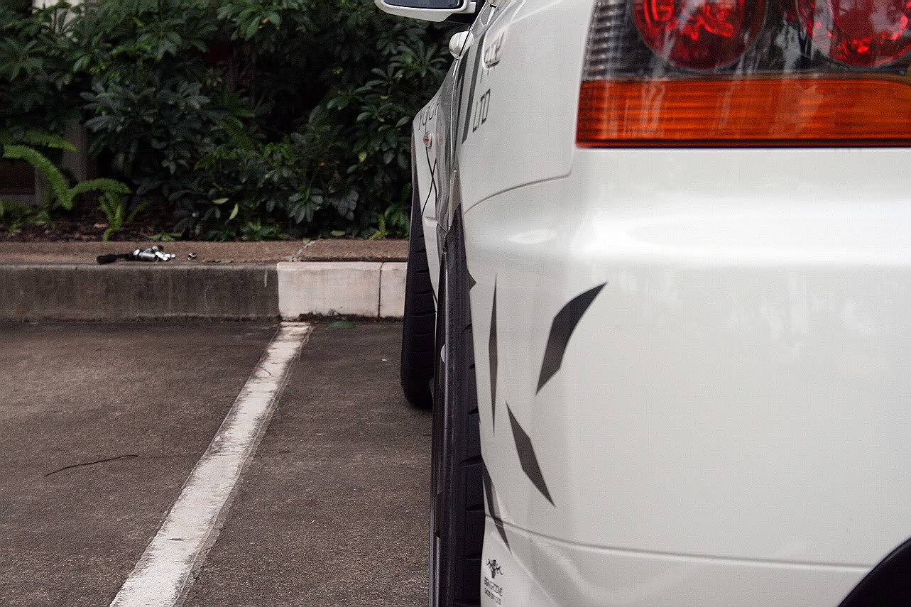 2006 Mitsubishi Lancer Evolution photo