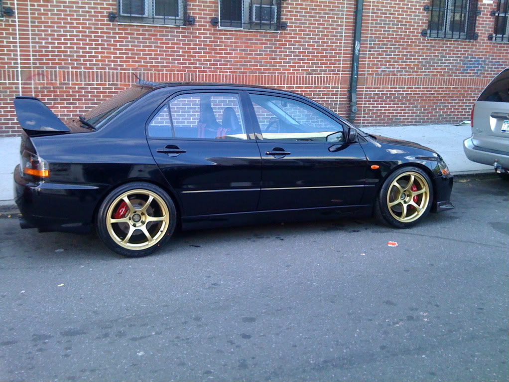 2006 Mitsubishi Lancer Evolution photo
