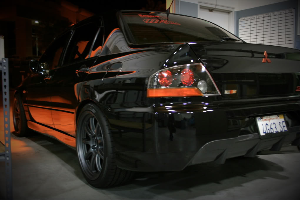 2008 Mitsubishi Lancer Evolution photo