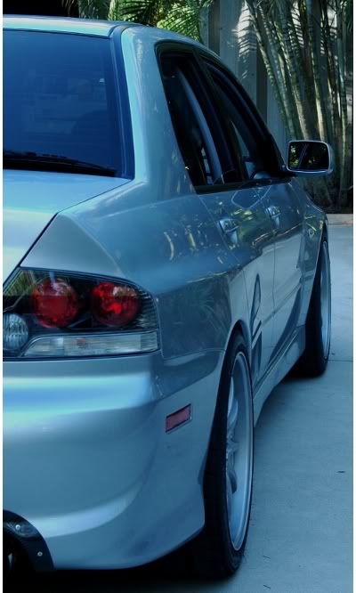 2006 Mitsubishi Lancer Evolution photo