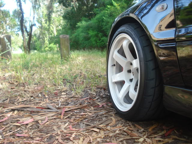 2003 Mitsubishi Lancer Evolution photo