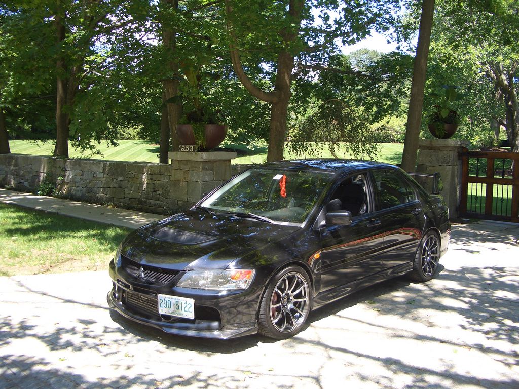 2006 Mitsubishi Lancer Evolution photo