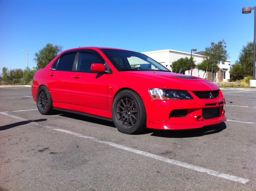 2003 Mitsubishi Lancer Evolution photo