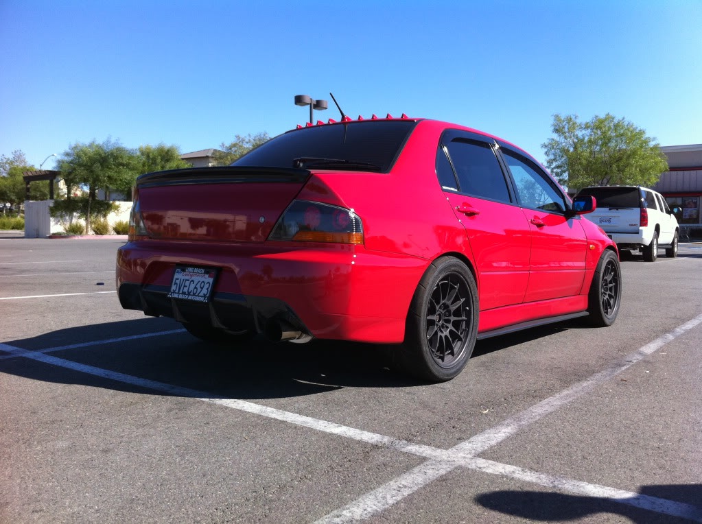2003 Mitsubishi Lancer Evolution photo