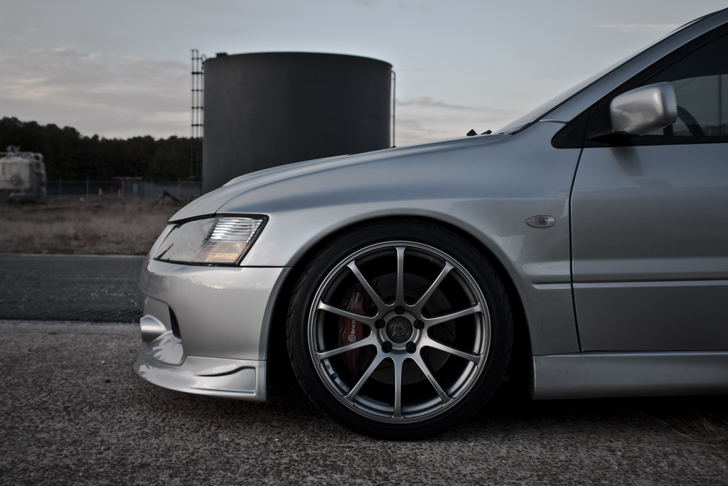 2006 Mitsubishi Lancer Evolution photo