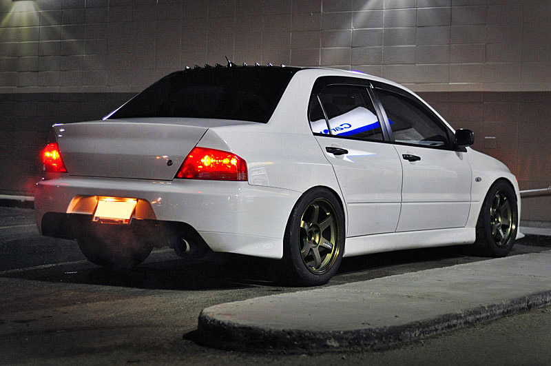 2008 Mitsubishi Lancer Evolution photo