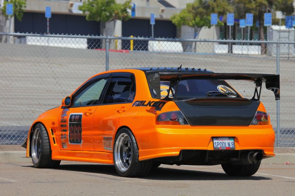 2003 Mitsubishi Lancer Evolution photo
