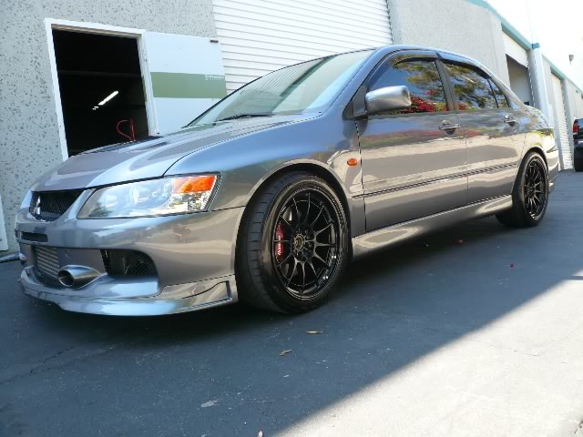 2006 Mitsubishi Lancer Evolution photo