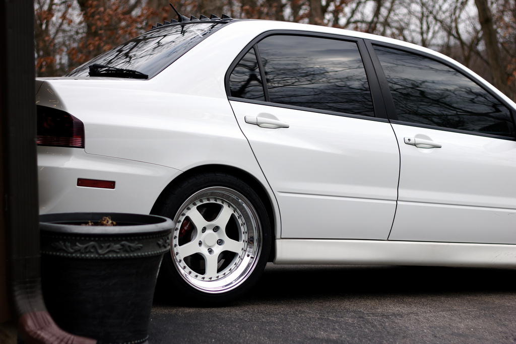 2006 Mitsubishi Lancer Evolution photo