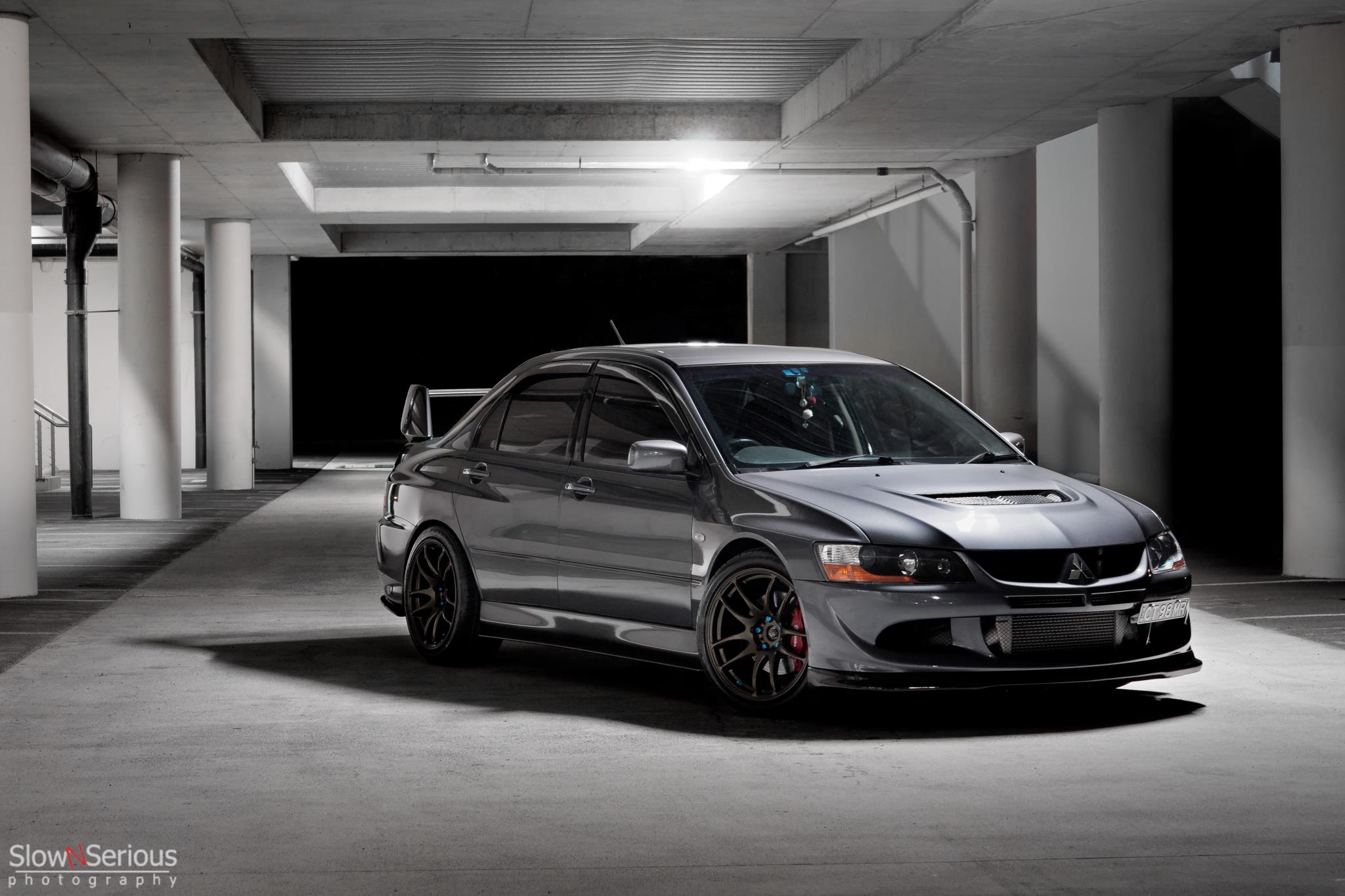 2003 Mitsubishi Lancer Evolution photo