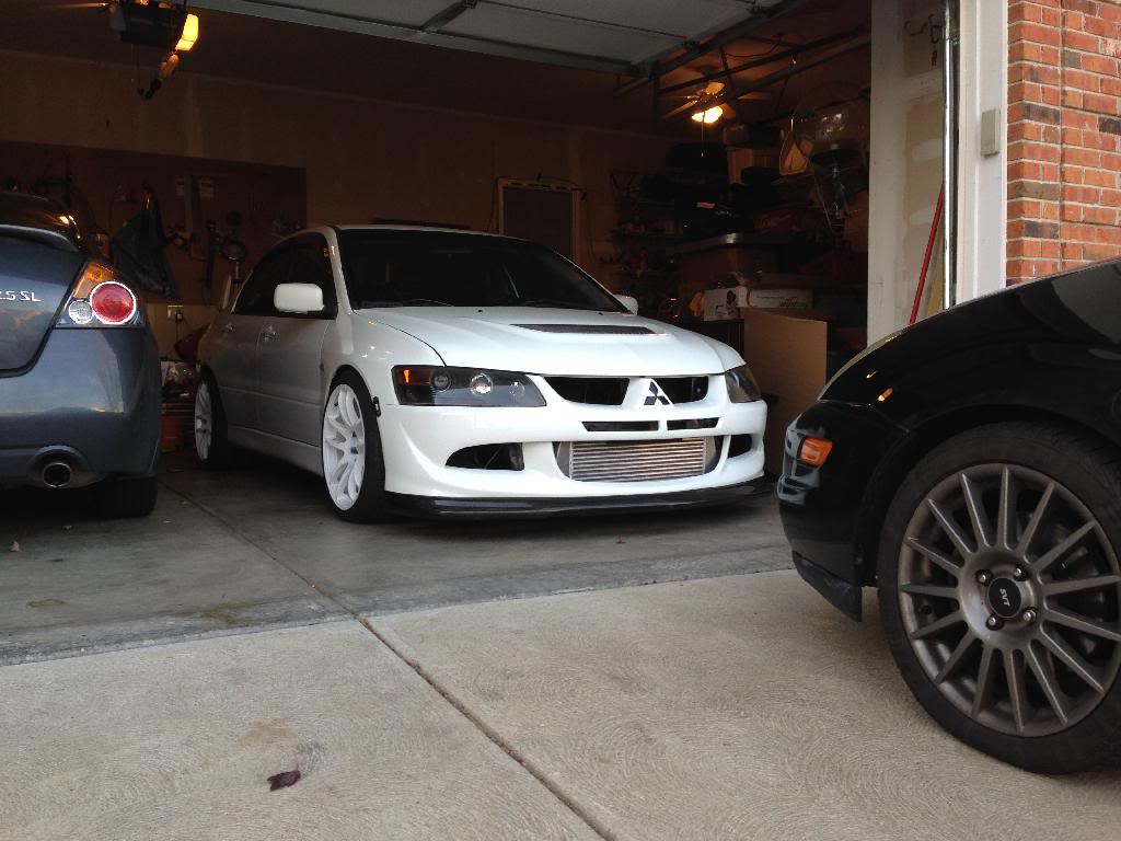 2004 Mitsubishi Lancer Evolution photo