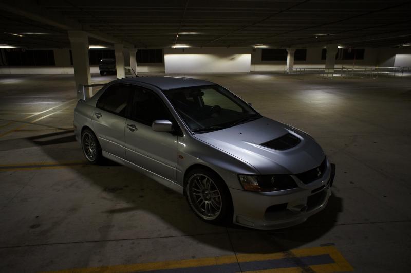 2005 Mitsubishi Lancer Evolution photo