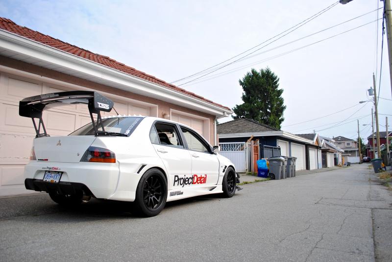 2008 Mitsubishi Lancer Evolution photo