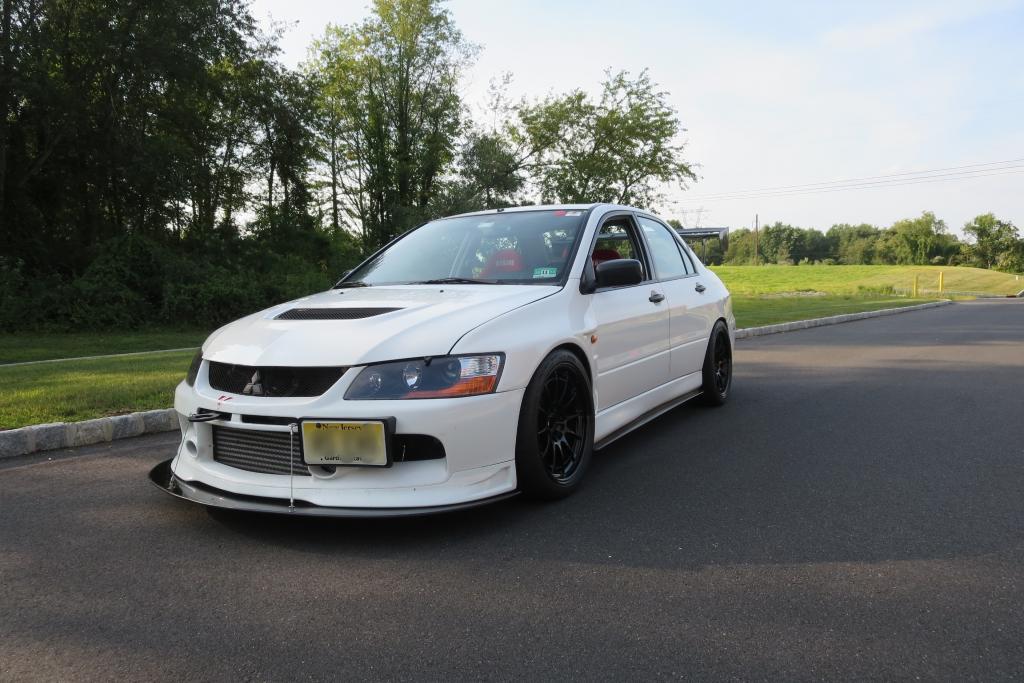 2008 Mitsubishi Lancer Evolution photo