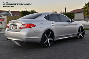 2012 Infiniti M37