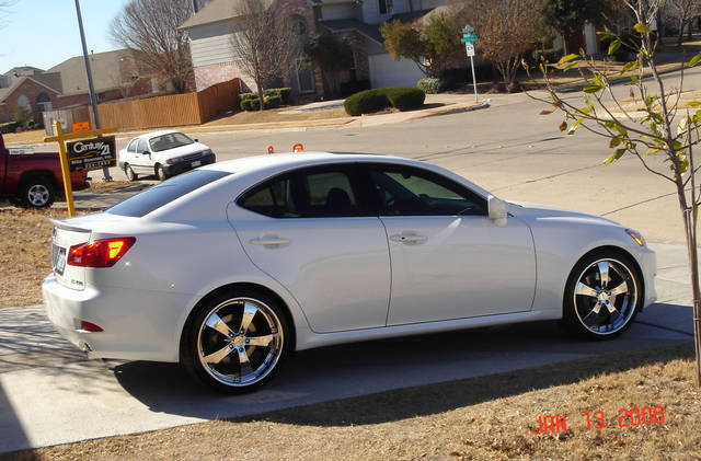 2006 Lexus IS 350 photo