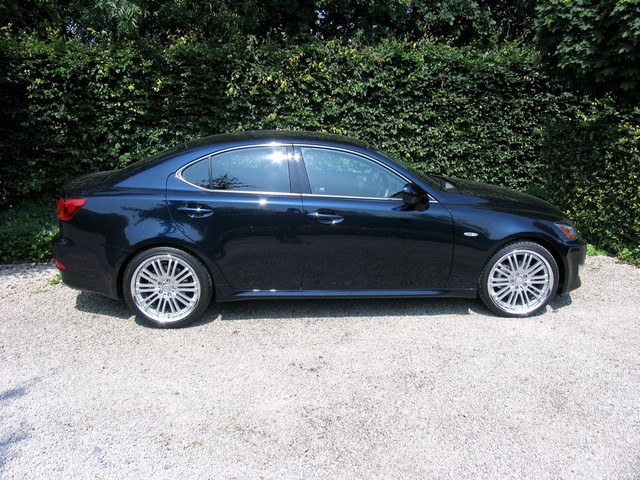 2006 Lexus IS 250 photo