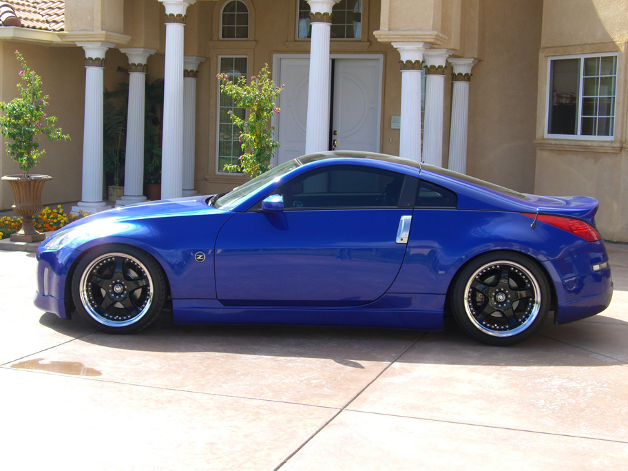 2004 Nissan 350Z photo