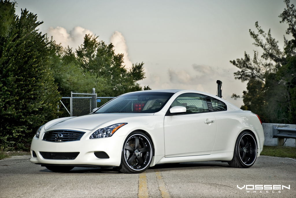 2008 Infiniti G37 photo