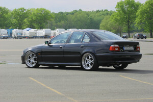 1998 BMW 540