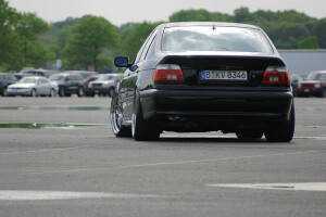1998 BMW 540