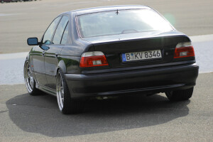 1998 BMW 540