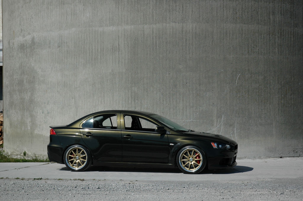 2008 Mitsubishi Lancer Evolution photo