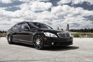 2010 Mercedes-Benz S-Class