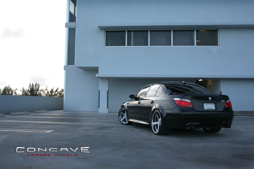 2006 BMW M5 photo