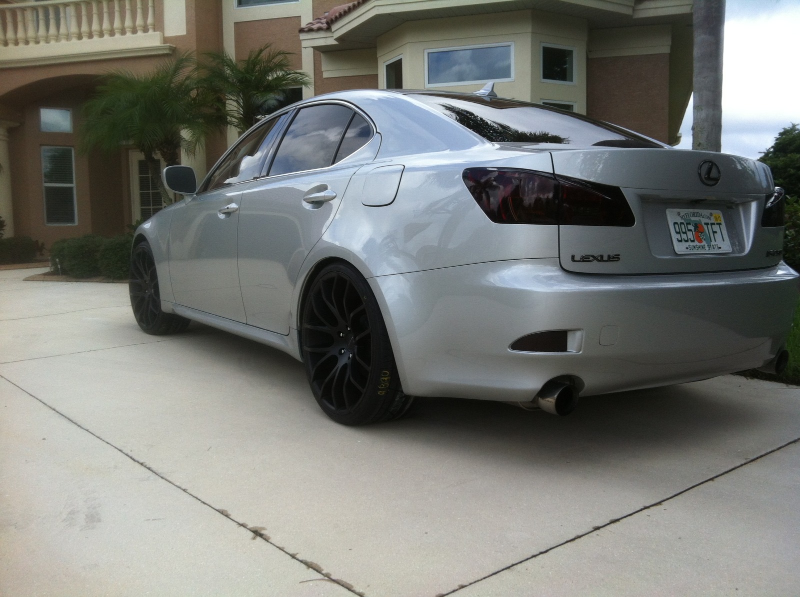 2010 Lexus IS 250 photo