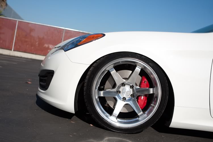2010 Hyundai Genesis photo