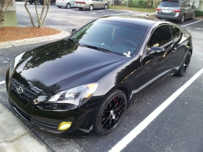 2010 Hyundai Genesis photo