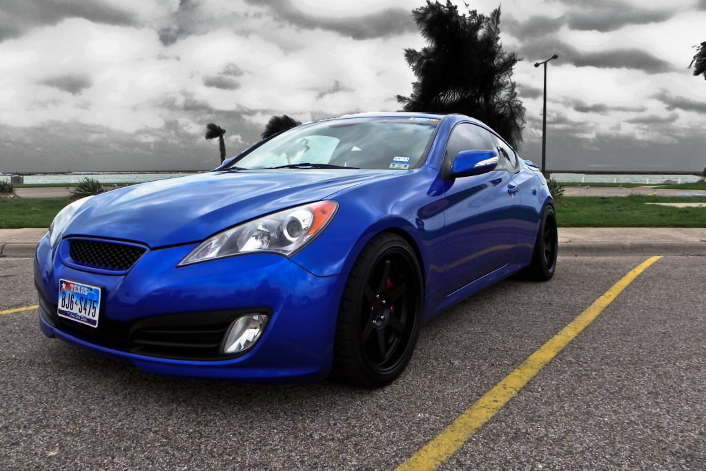 2011 Hyundai Genesis photo
