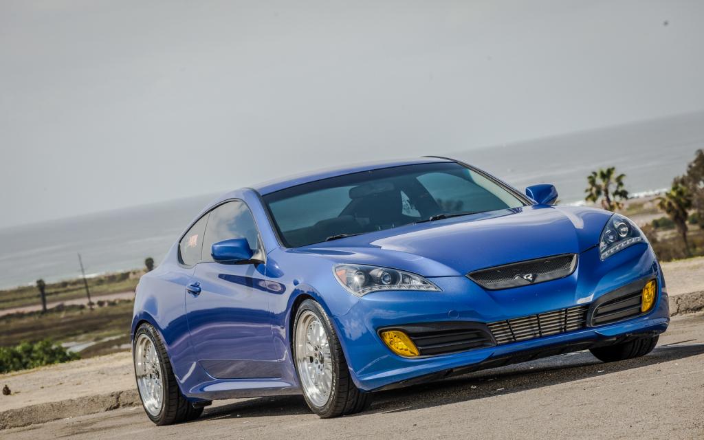 2012 Hyundai Genesis photo