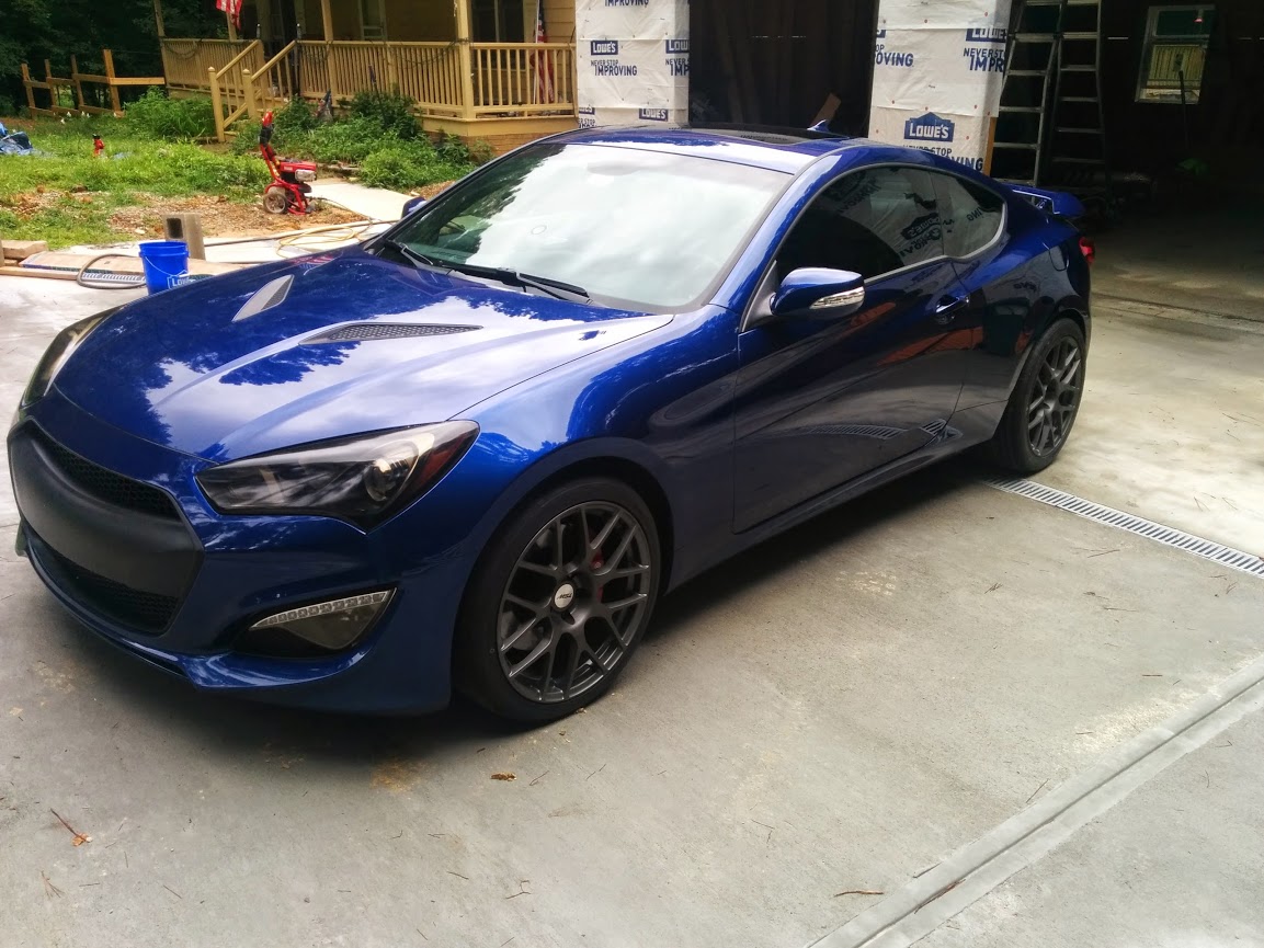 2012 Hyundai Genesis photo