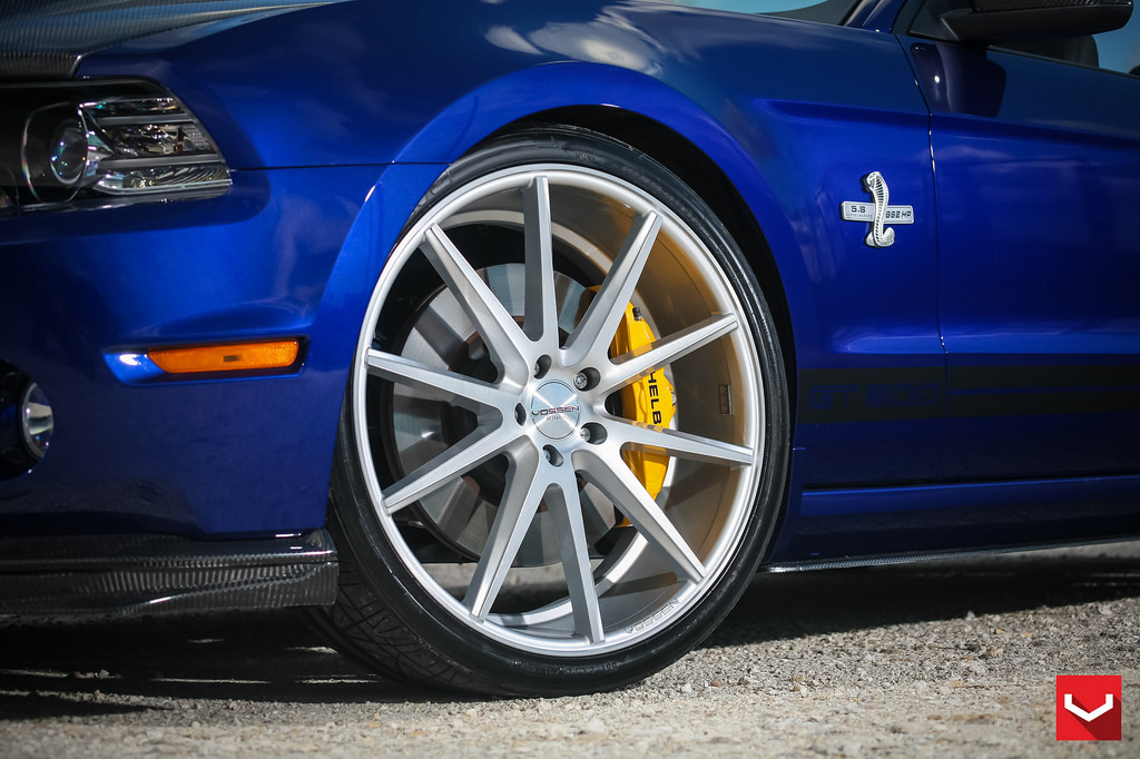 2014 Ford Mustang photo