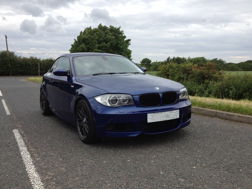 2009 BMW  135 photo