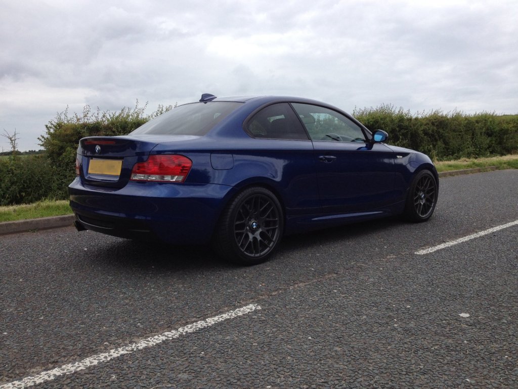 2009 BMW  135 photo