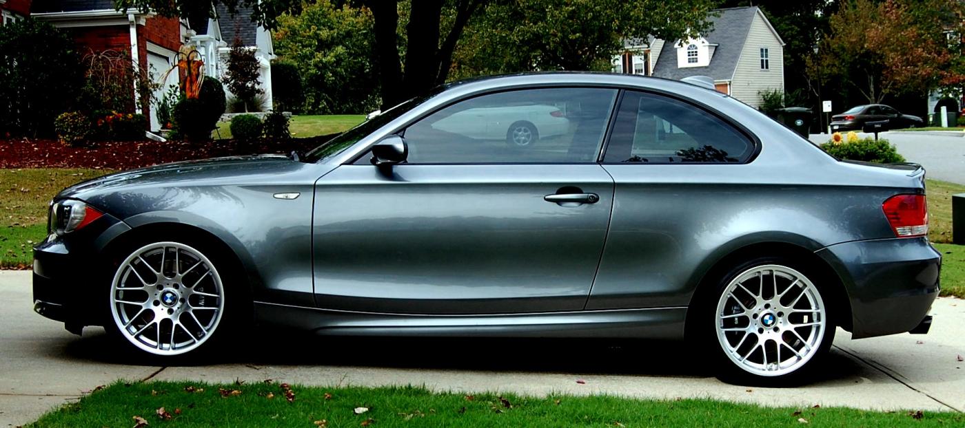 2009 BMW  135 photo