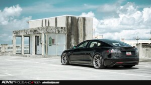 2014 Tesla Model S
