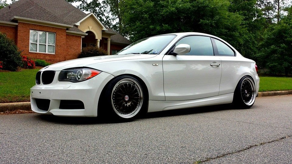 2010 BMW  135 photo