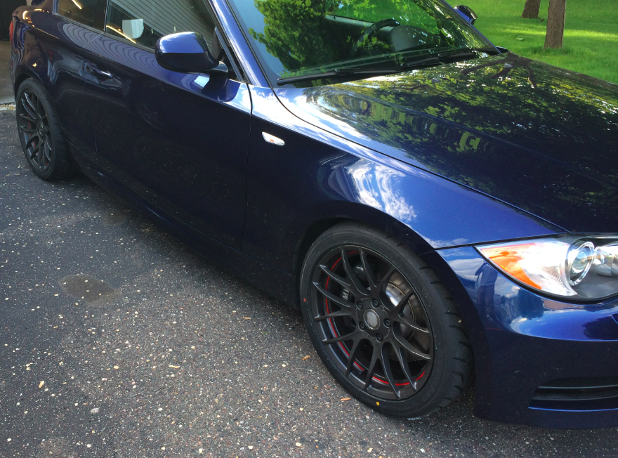 2010 BMW  135 photo