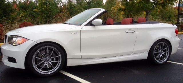 2009 BMW  135 photo