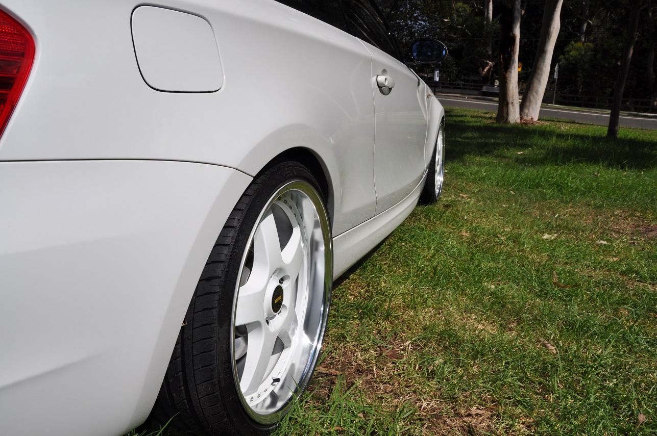2010 BMW  135 photo