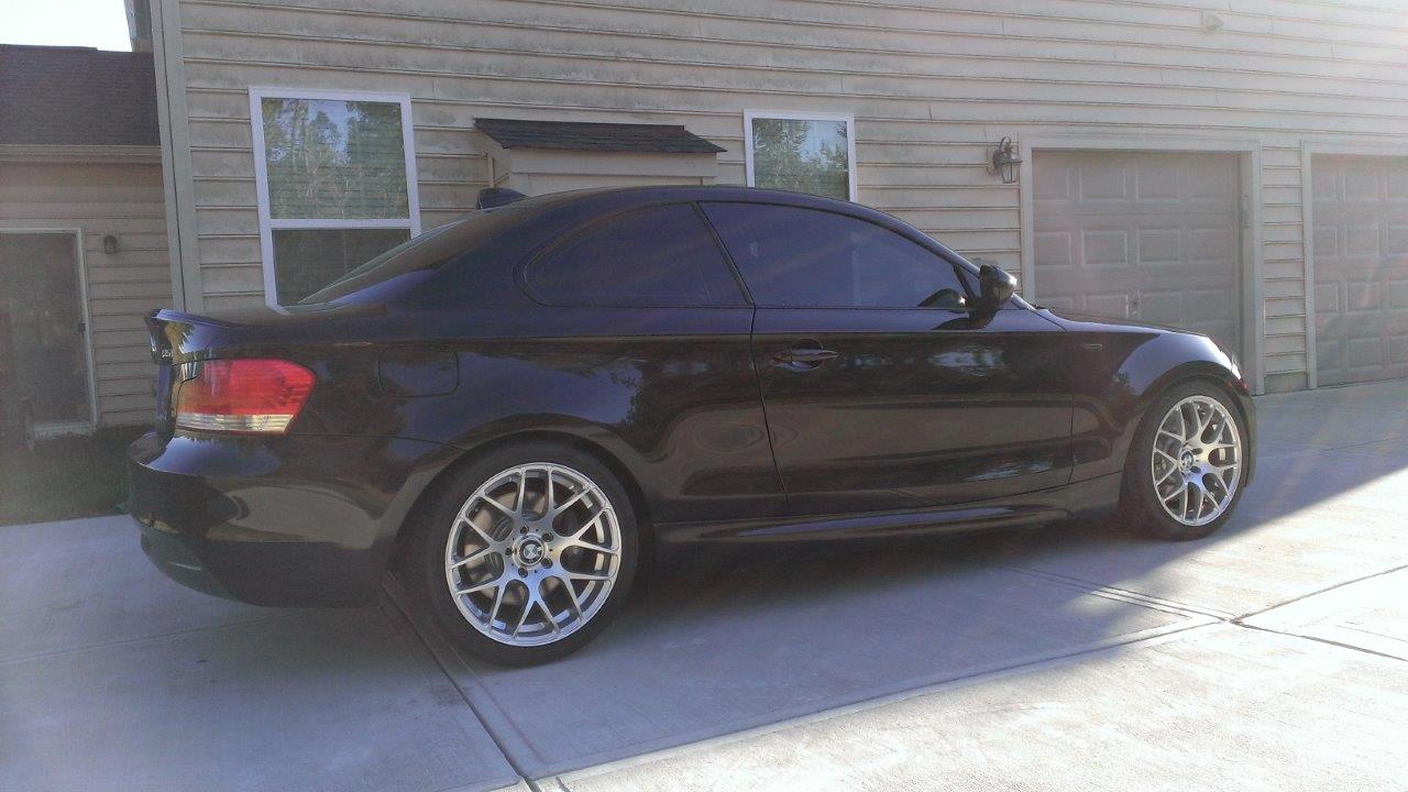 2010 BMW  135 photo