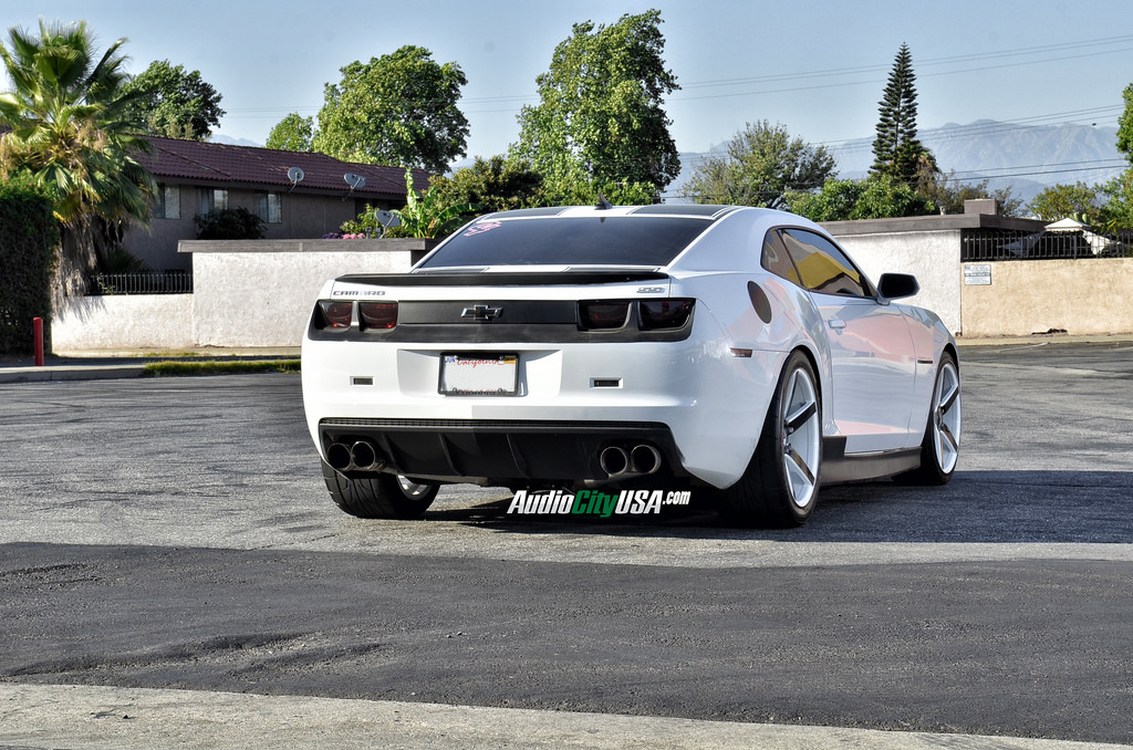 2011 Chevrolet Camaro photo