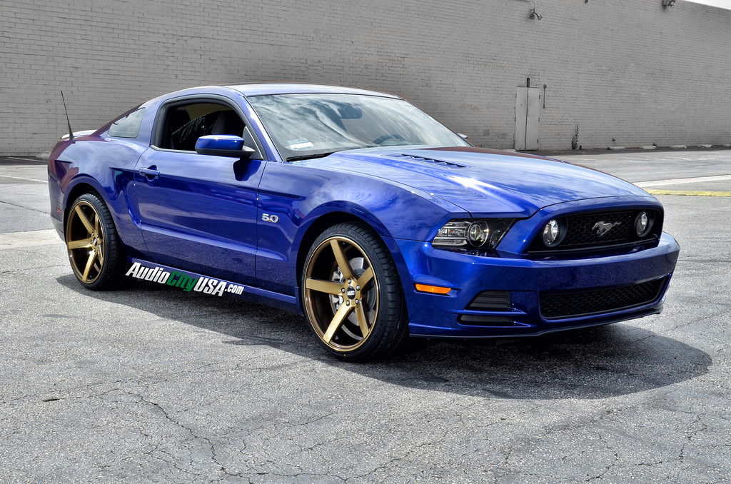 2014 Ford Mustang photo