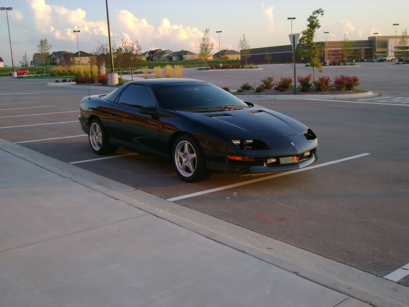 2001 Chevrolet Camaro photo